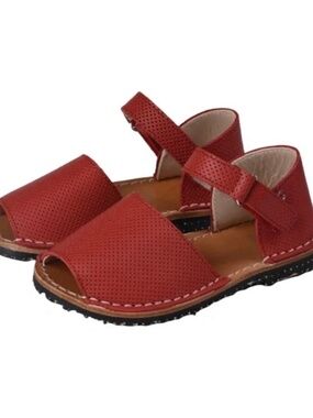 NWOT Manuela De Juan Maihon Red Soft Leather Strap Sandal Toddler Girl 22